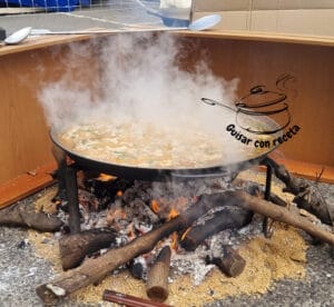 Concurso de paella el hervor del arroz